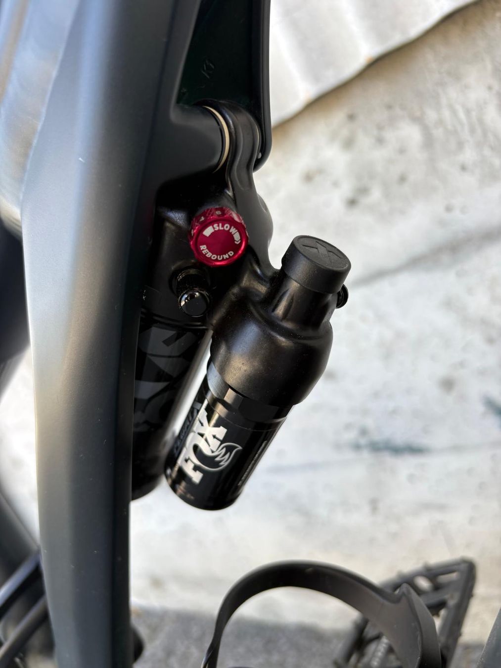 Specialized Velos: E-Bike Specialized Levo vollgefedert – Gebraucht aus Visp von mbb_xs75 2