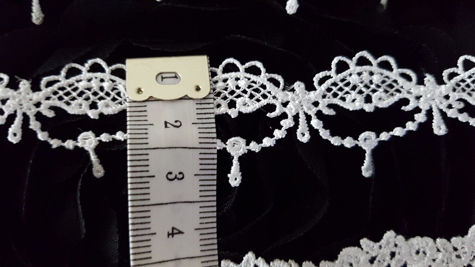 Stoffe: Bestickte Spitze weiss 3St. – Neu (gemäss Beschreibung) aus Zürich von 280_yc86 4