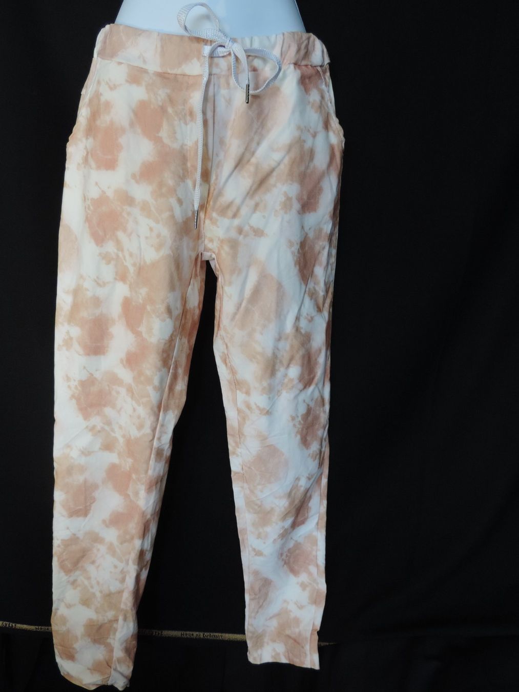 Hosen: pantalon stretch rose brun blanc – Gebraucht aus Genève von Axelle333 4