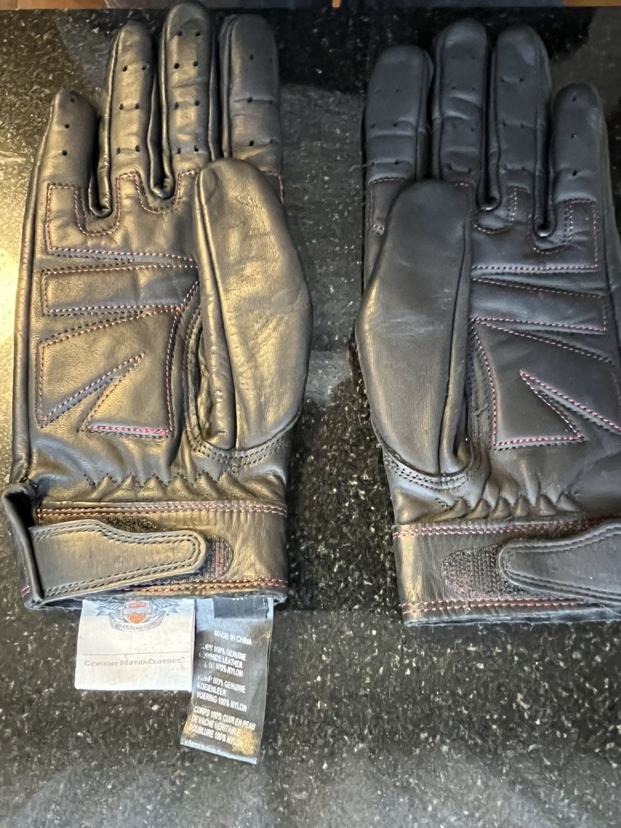 Guanti & manicotti: Lederhandschuhe Damen – Usato da Pfäffikon SZ venduto da reg_zqg6 2