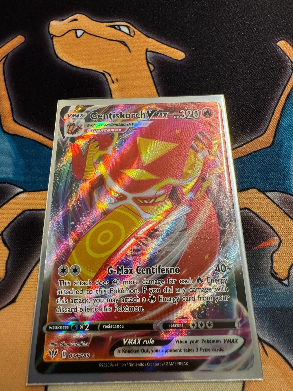 Pokémon Carte collezionabili: Centiskorch VMAX (DAA 34) - Darkness Ablaze – Nuovo (secondo la descrizione) da Bülach venduto da Pfrenzel