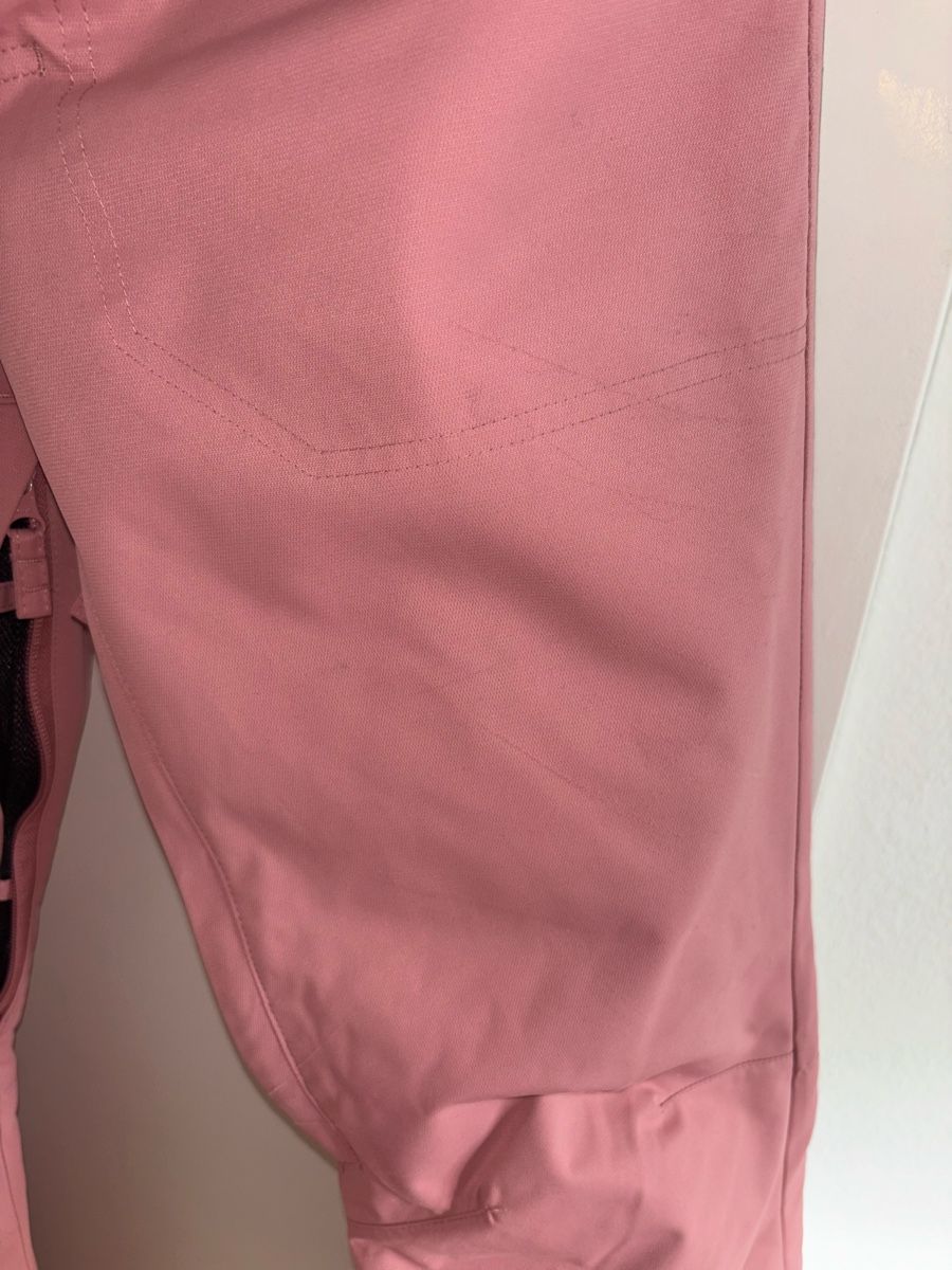 Roxy Hosen: Roxy Snowboard/Ski Pants – Size S – Excellent Condition – Gebraucht aus Zürich von bol_q8tk 8