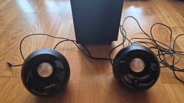 Creative Pebble Plus mit Subwoofer