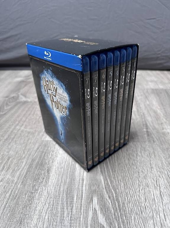 Tutti i DVDs: Filme / Blu rays / Serien – Usato da Zell ZH venduto da NIGUL 3