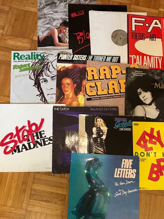 Schallplatten: 16 x Maxi Singles 80s Synth, Pop, Disco, Electronic – Gebraucht aus Solothurn von MattoLoco 4