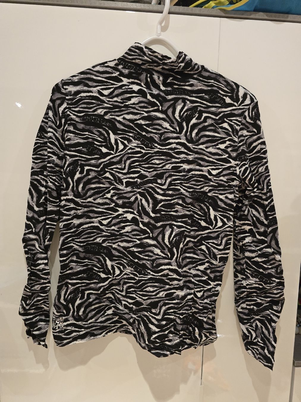 Marc Cain Maglioni & Felpe: Marc Cain Shirt Pullover N 5 – Nuovo (secondo la descrizione) da Berg TG venduto da lisboa.sky