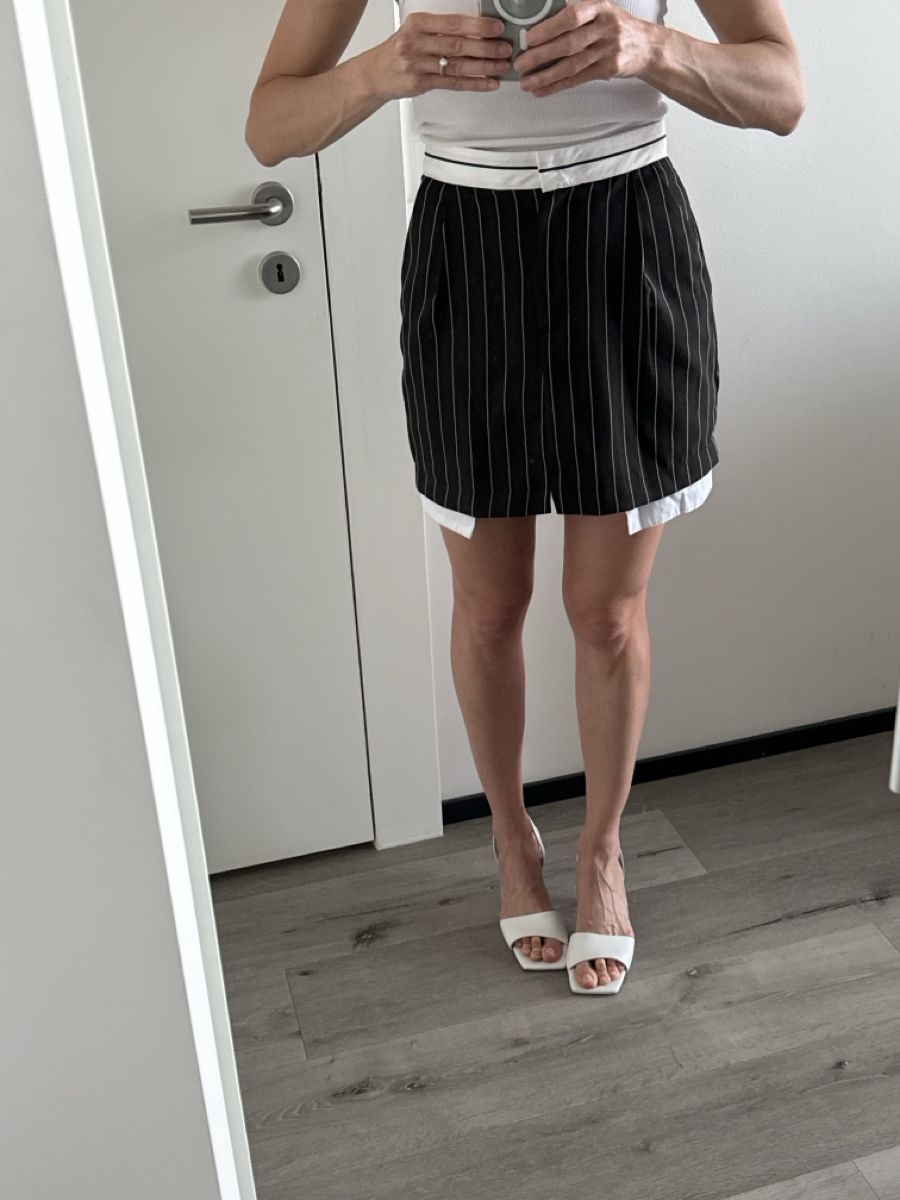 Zebra Gonne: Zebra Skirt Black White Stripes Size XS – Nuovo e nell'imballaggio originale da Biel/Bienne venduto da TanyaM02 1