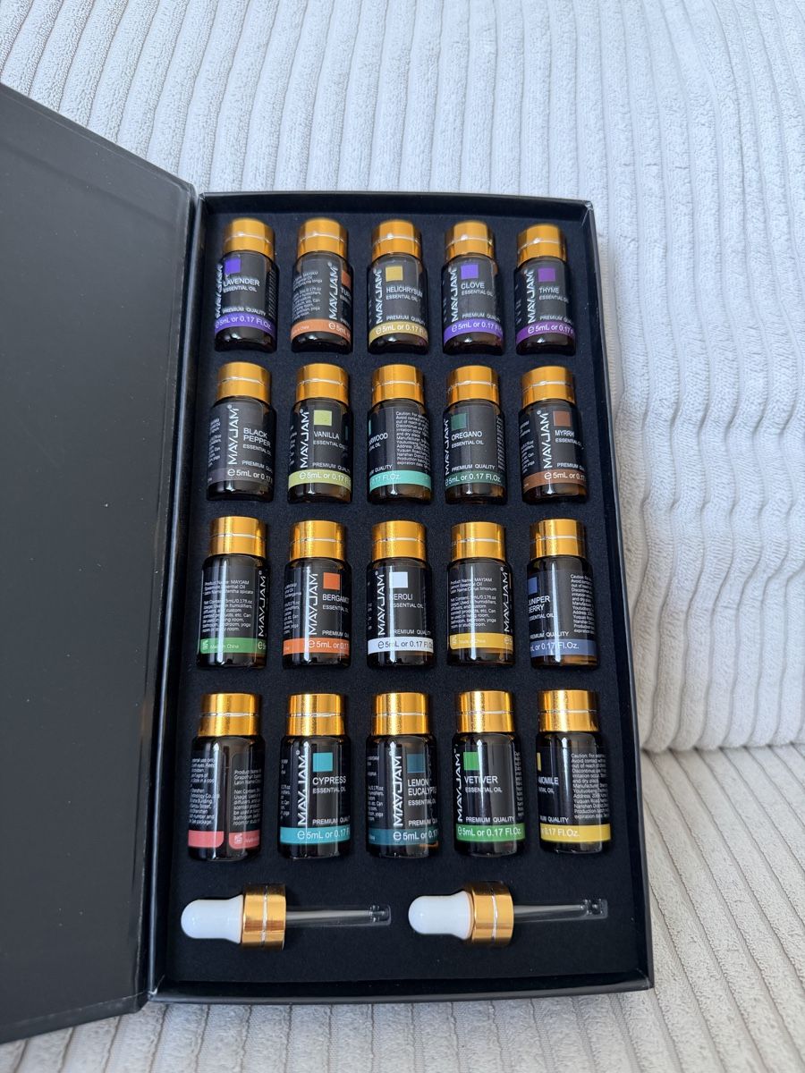 Oli essenziali: MAYJAM Essential Oils Set - 20 Premium Quality Oils – Nuovo e nell'imballaggio originale da Valangin venduto da Maxime384