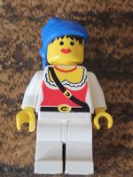 lego figurine pirate pi056 Pirate Female, White Legs,