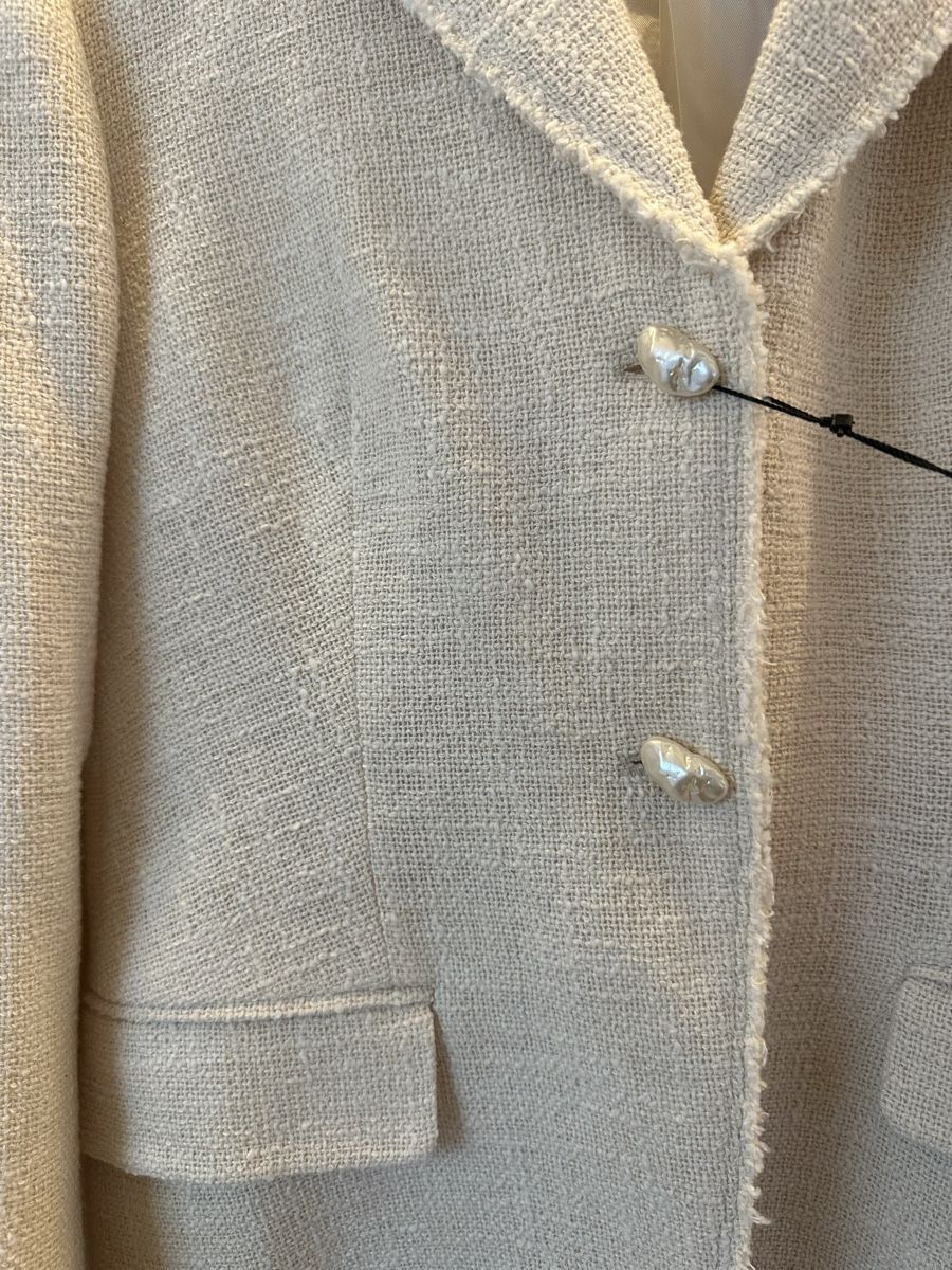 Zara Giacche: Zara Blazer NEU weiss mit Perlknöpfen – Nuovo e nell'imballaggio originale da Muttenz venduto da Tschulietta_105 2
