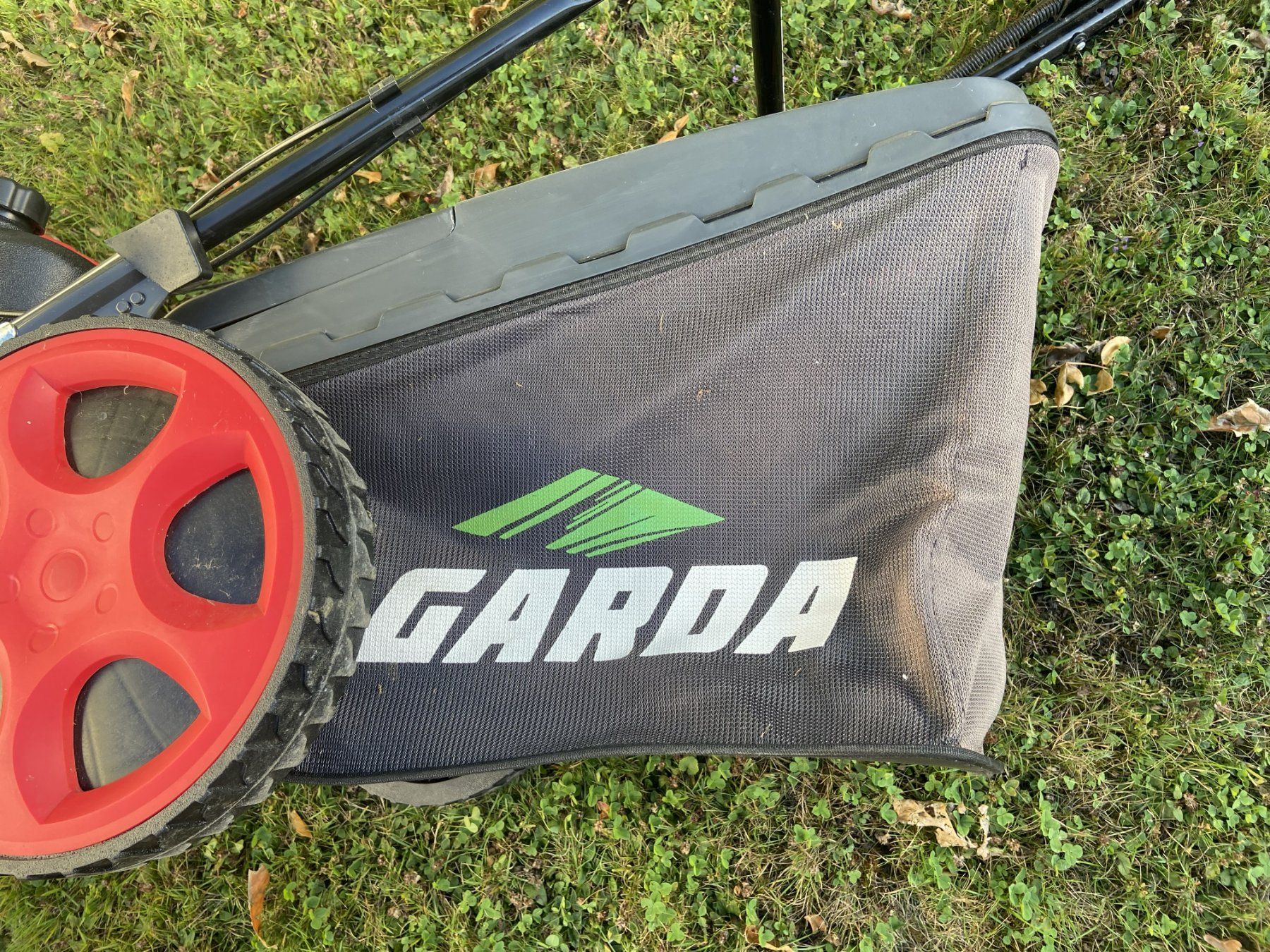 Honda Rasenmäher: Garda Benzin Rasenmäher GBC 51 VS E – Gebraucht aus Baden von campari66 5
