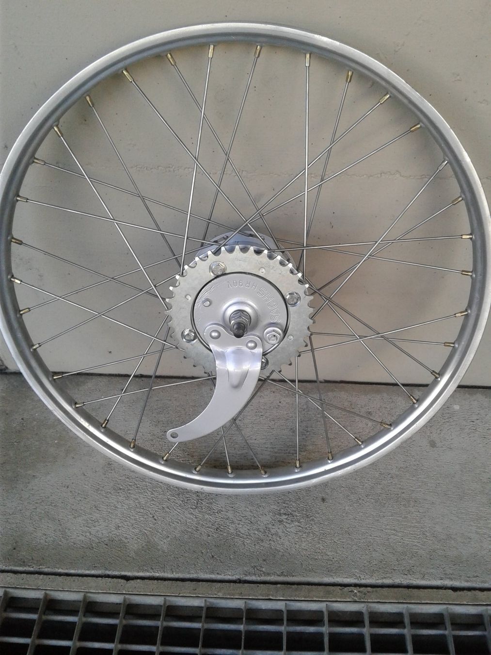 Velux Ciclomotori: 19 Zoll Puch Velux Rad – Usato da Lachen SZ venduto da lachen49