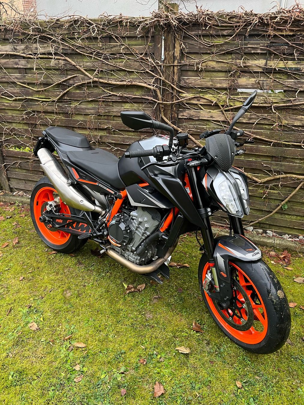 KTM Strada: KTM Duke 890 R – Usato da Lenzburg venduto da r_mendes 2