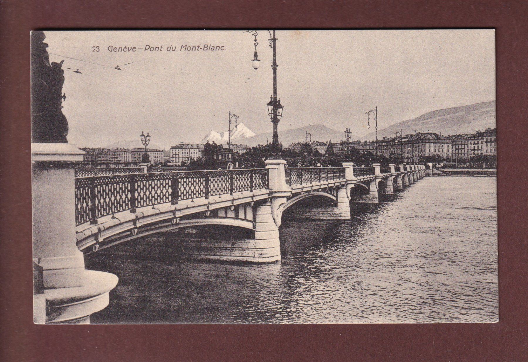 Cartes postales: GENEVE - Pont du Mont-Blanc – D'occasion à Pully par nicecards-shop