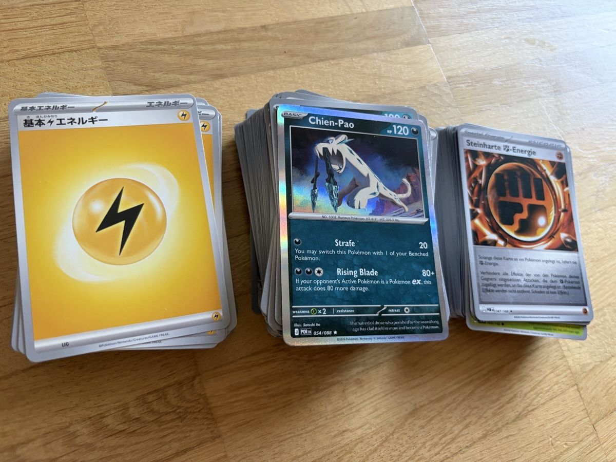 Giochi: Ein Haufen Pokémon Bulk Karten – Nuovo (secondo la descrizione) da Zürich venduto da Stingosaurus