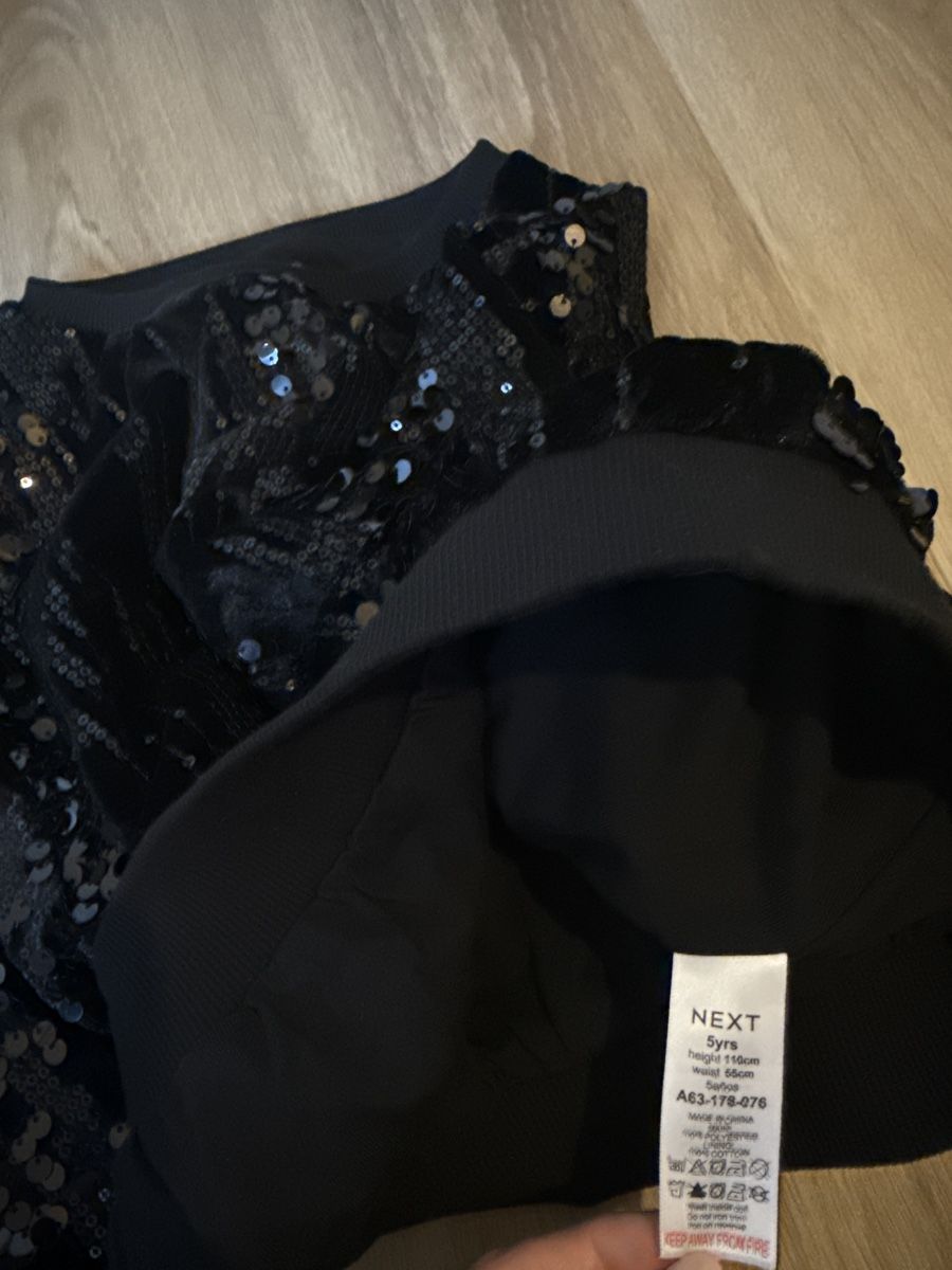 Next Camicette, T-shirt & Top: Sequined bomber jacket - perfect for party season! – Nuovo (secondo la descrizione) da Oberglatt ZH venduto da Sale12 4