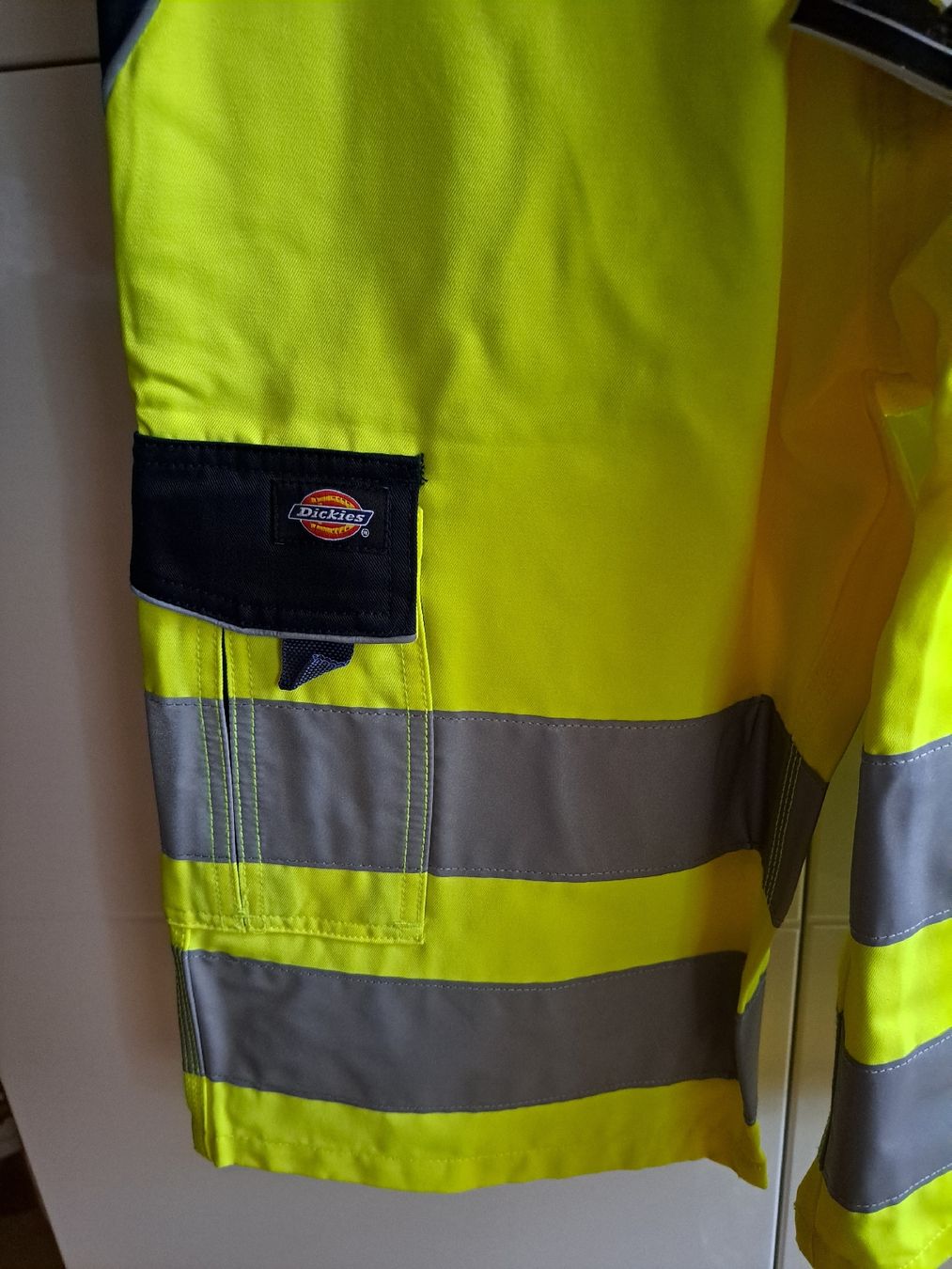 Dickies Pantaloni: Neu, 2 Stück Dickies Shorts, Größe 50 – Nuovo e nell'imballaggio originale da Morens FR venduto da Kiscica 4
