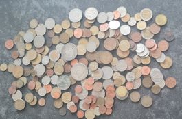 Pièces de tous pays et Pièces commémorative 