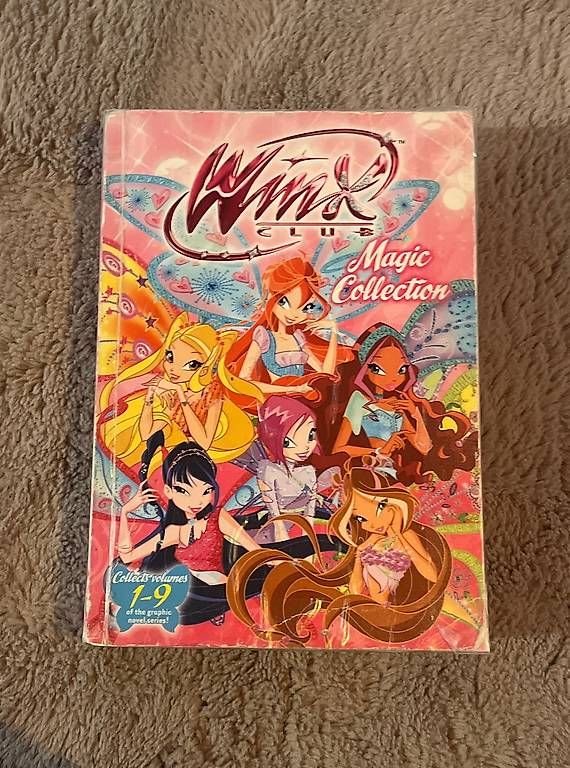 Fumetti: Comicbuch Winx Club Magic Collection 1-9 – Usato da Mörschwil venduto da nvcmi