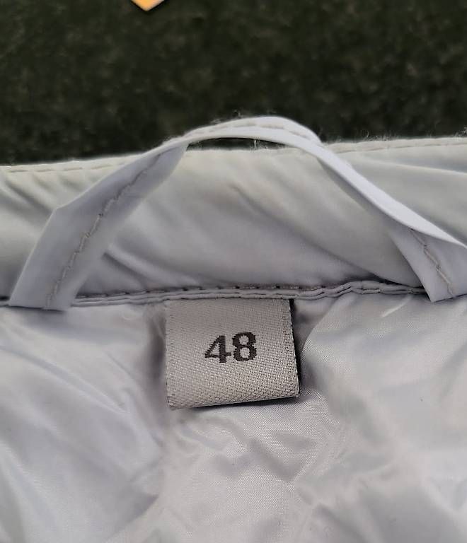 Jacken: Windjacke  – Gebraucht aus Ottenbach von Acki_la 1