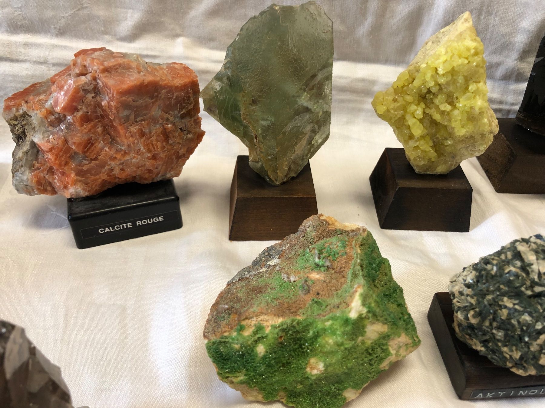 Minerali & Pietre curative: Diverse Edelsteine / Berg-Kristalle – Usato da Brunnen venduto da Allerwaren 9