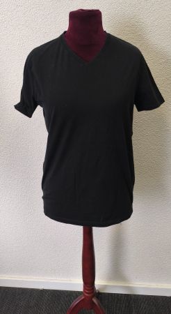 HUGO Basic T-Shirt mit V-Ausschnitt