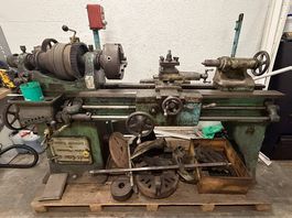 Alte Drehbank, Metallbearbeitung!