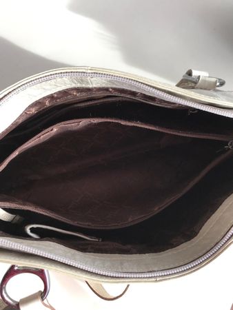 HANDTASCHE