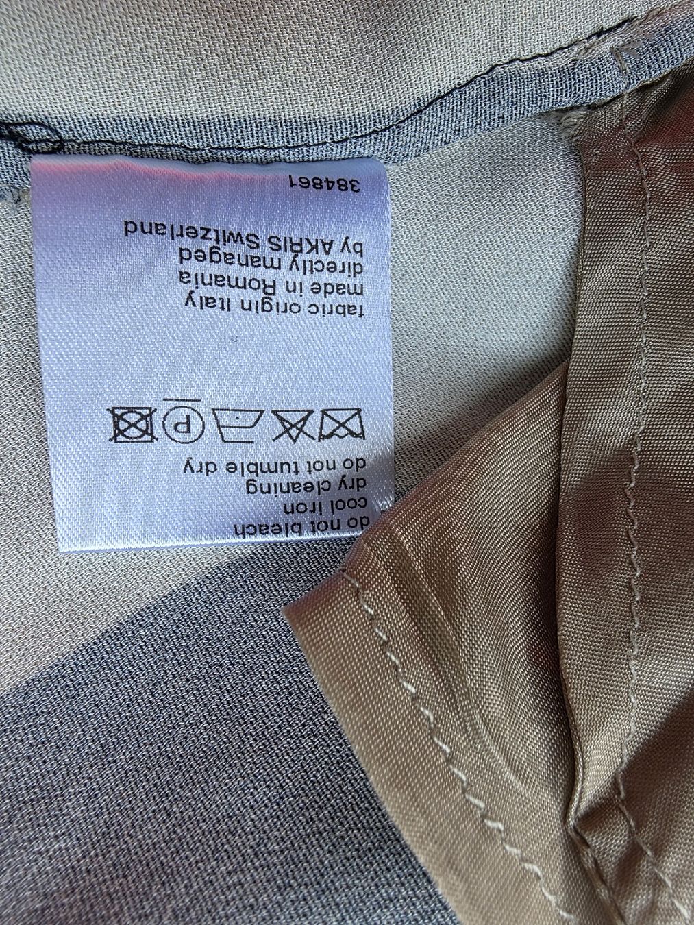 Akris Vestiti: Kleid-A-K-R-I-S – Nuovo (secondo la descrizione) da Pfäffikon SZ venduto da hrs_k2tn 7