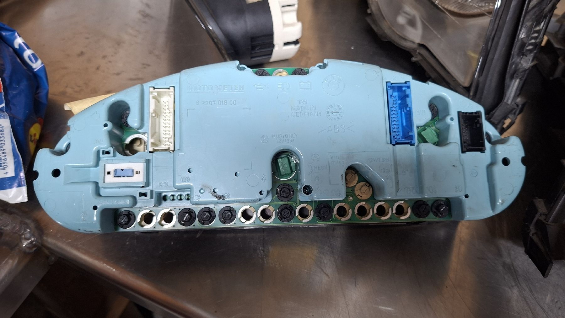 BMW Tutti pezzi di ricambio auto: Compteur BMW E36 4 cylindre – Usato da Vérossaz venduto da Thibault1234 2