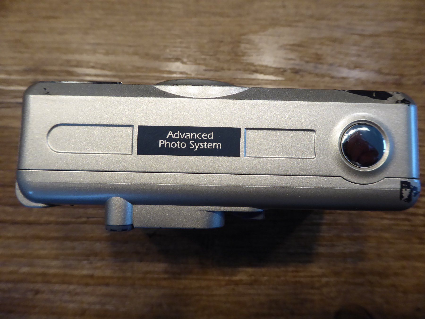 Fotocamera: M-Optic AP110 APS Kamera mit Tasche gebraucht – Difettoso da Hettlingen venduto da Zambole 3