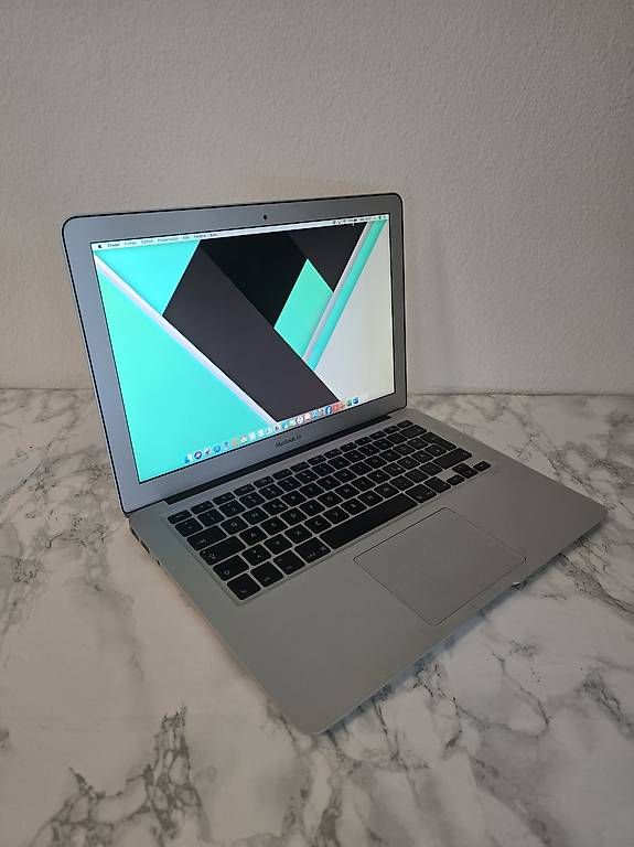 Apple Notebook: MacBook Air i5 | 4Go RAM | SSD 121Go | – Usato da Renens VD venduto da MTD2211 2