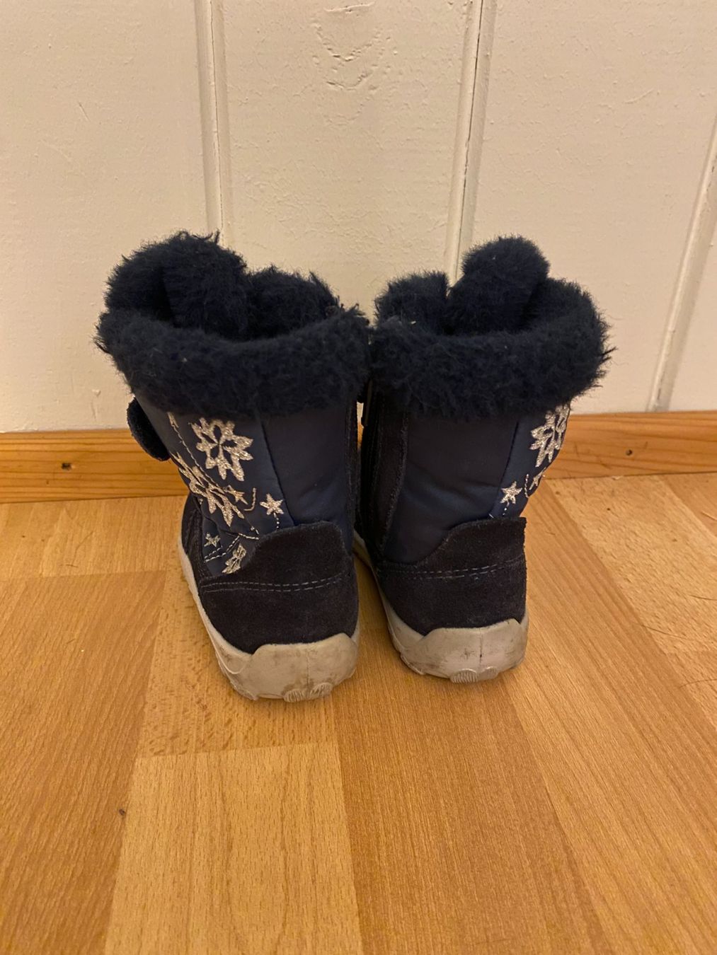 Elefanten Schuhe für Jungen: Winterstiefel Kinder Grösse 20 Elefanten – Gebraucht aus Richterswil von Mano1st 2