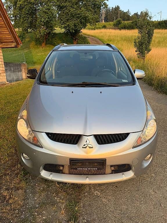 Autos: Mitsubishi Grandes – Gebraucht aus Auw von gen_d92n