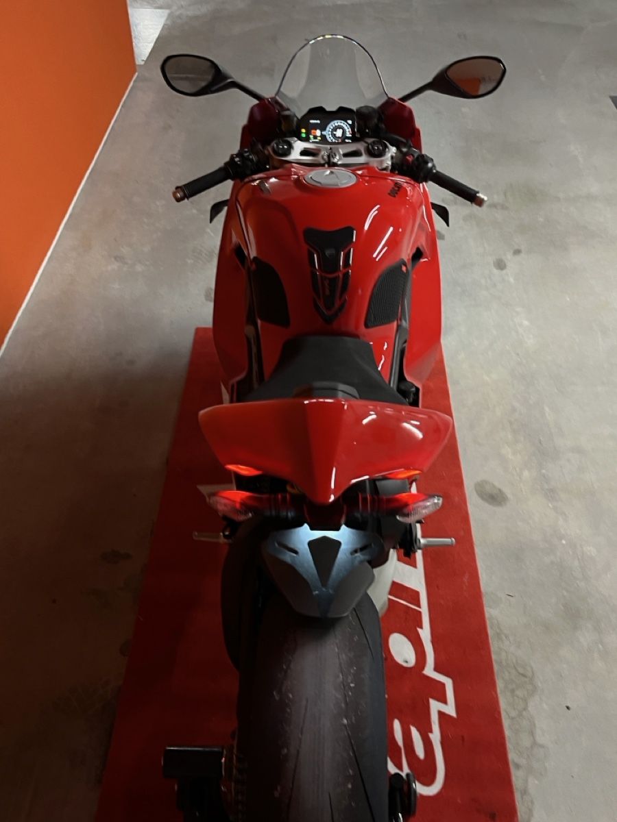 Ducati Strada: Ducati Panigale V4 (2024) – Usato da Au SG venduto da b.al32 4