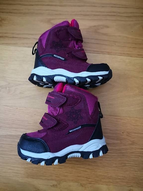 Scarpe per ragazze: Winterboots Smile gefüttert Grösse 22 – Usato da Ottenbach venduto da Acki_la 1