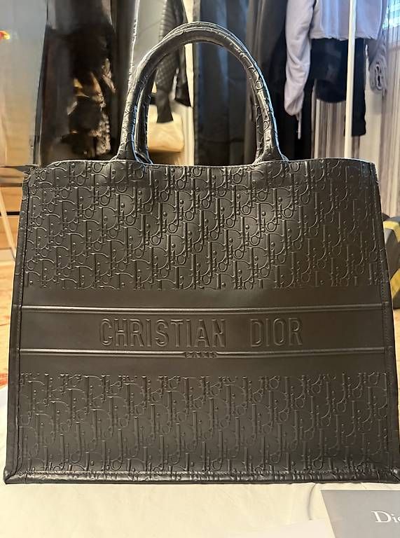 Borse da donna: Dior Tote Bag Leder – Usato da Dübendorf venduto da lilasonderbar 1