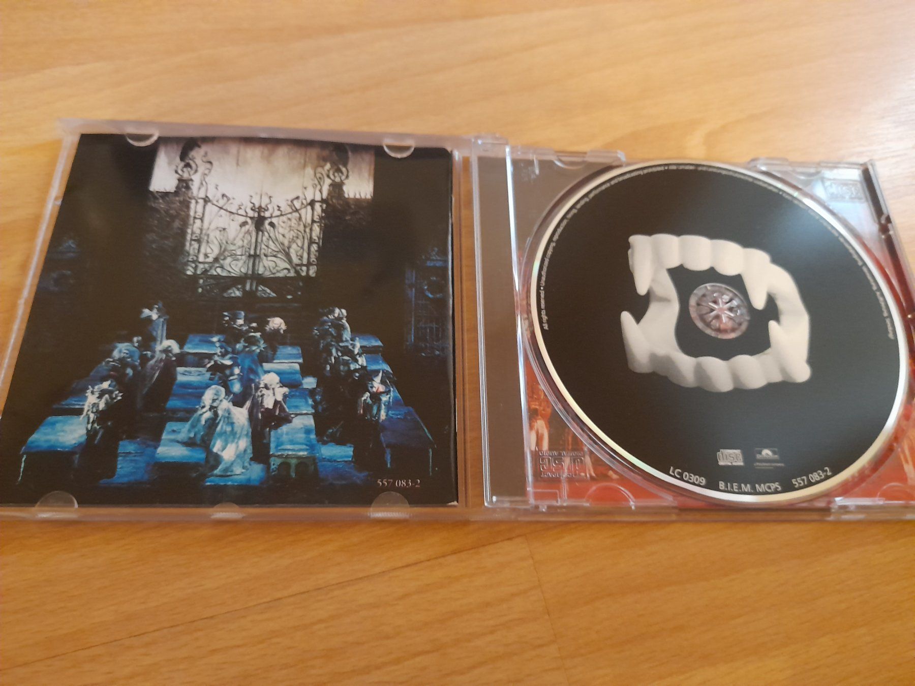 CD: Tanz der Vampire CD - Das Musical – Usato da Lustmühle venduto da chevi03 1