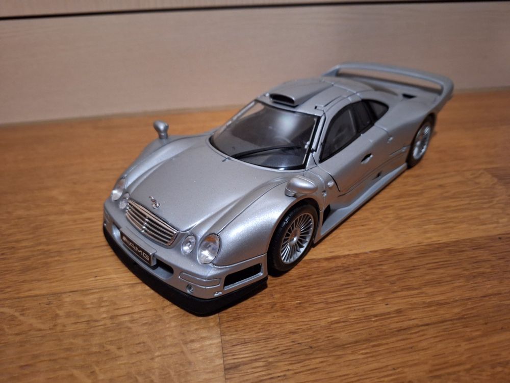 LE940 ANSON B6 600 5221 Voiture 1/18 1:18 Mercedes Benz CLK bleue Neuve