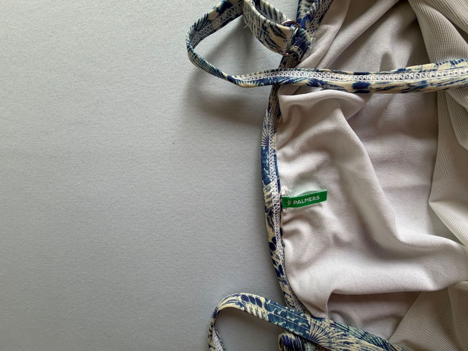Costumi da bagno & Bikini: Bade Anzug Grösse 44/46 – Usato da Zürich venduto da Fortunalis 4