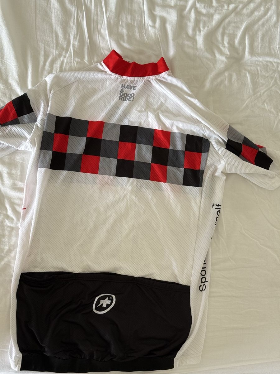 Assos Leibchen & Hosen: Assos Grand Prix Cycling Jersey – Neu (gemäss Beschreibung) aus Eschenbach SG von irelland 3
