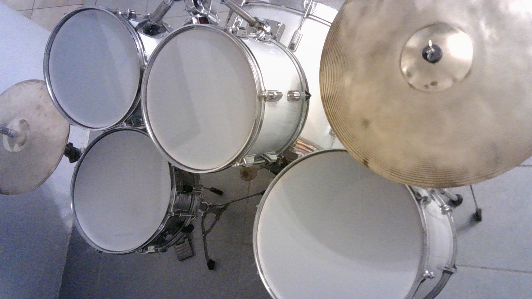 Strumenti musicali: Schlagzeug Rogers – Usato da Erlinsbach SO venduto da Raphi101 1