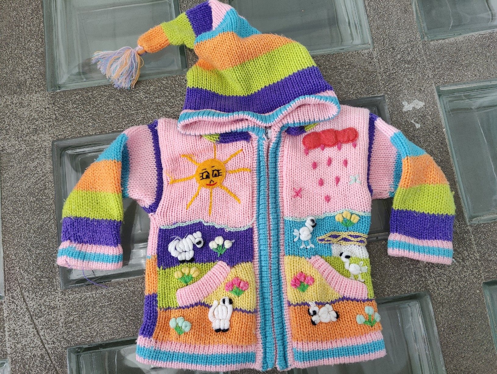 Jacken & Mäntel: cardigan fille 24 mois – Gebraucht aus Bern von linouma