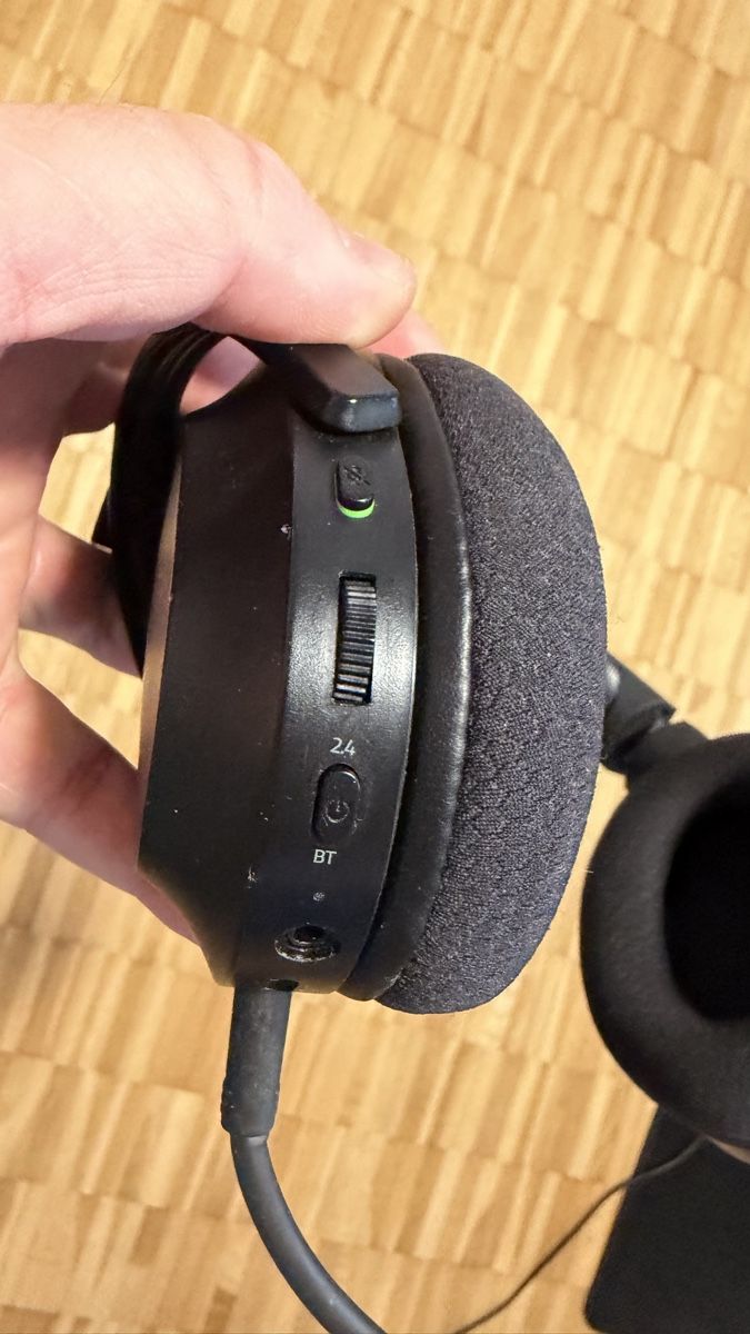 Razer Casques audio: Razer Gaming Headset gebraucht – D'occasion à Winterthur par yodadavid 3