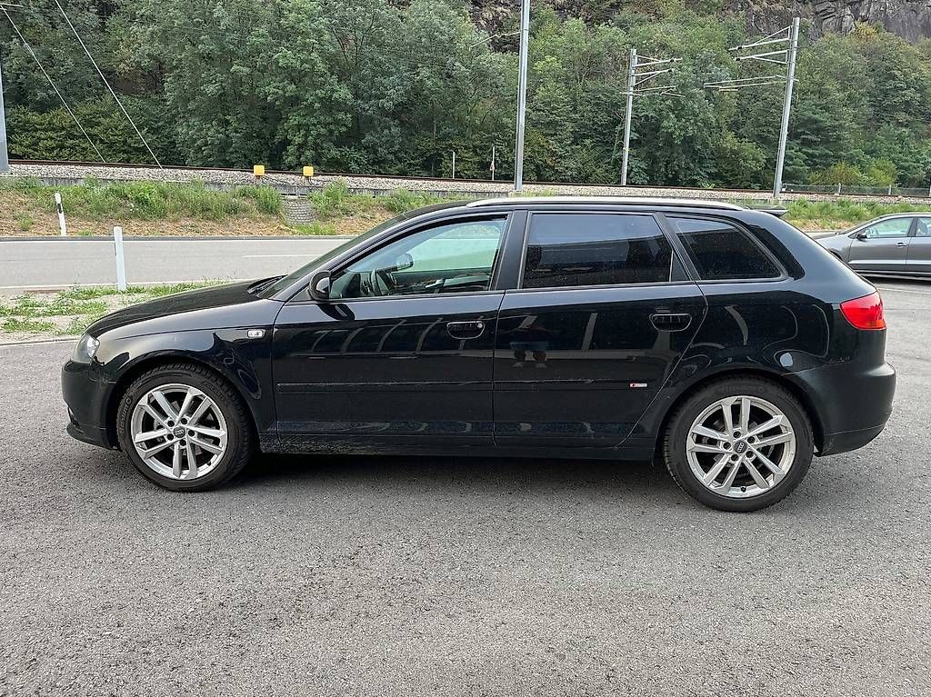 Automobili: AUDI A3 2.0 TDI S-LINE - EXPORT – Usato da Biasca venduto da GarageRDCSagl 6
