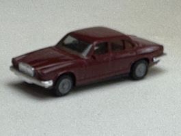 AU- Herpa Jaguar XJ hellbraunrot