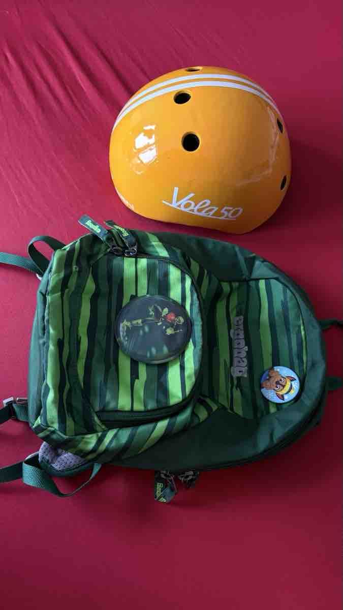 Ergobag Kindertaschen: Ergobag Kinder Freizeitrucksack mit Vola 50 Helm – Gebraucht aus Niederrohrdorf von Aldi01 1