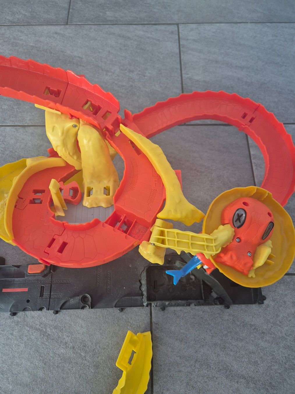 Hot Wheels Jouets: Hotwheels Bahn mit 1 Autöli – D'occasion à Wittenbach par palm-s 1