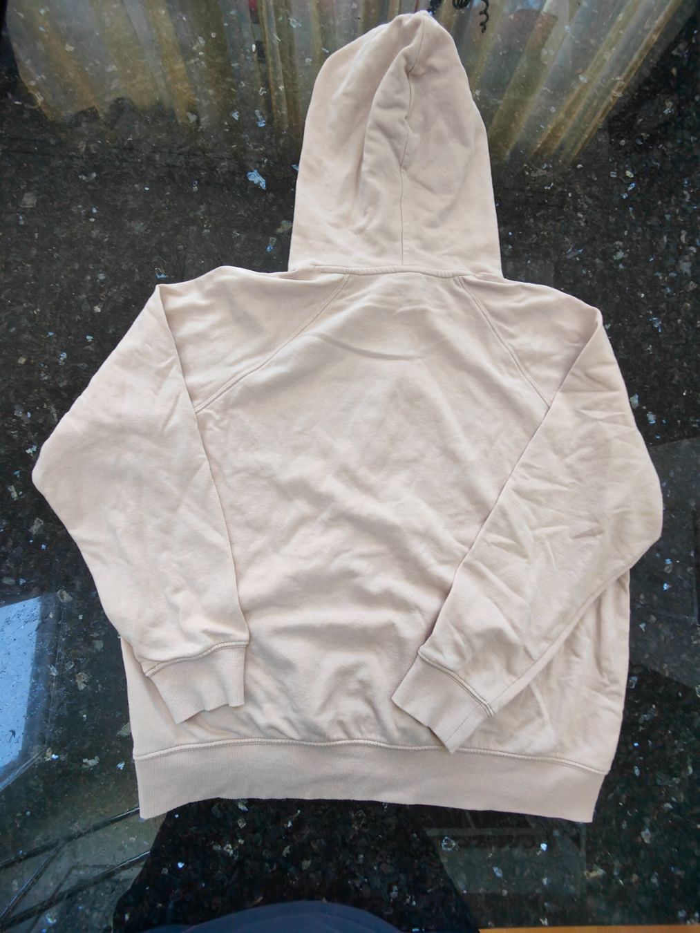 H&M Maglioni & Felpe: Hoody – Usato da Zürich venduto da Mumpfi9 1