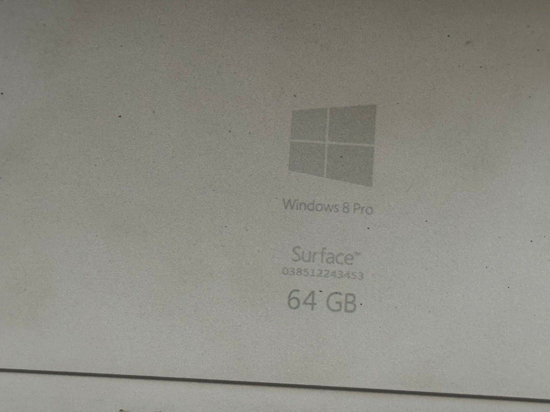 Microsoft Tablet PC:  Surface Pro 3 - 64GB !! Ungeprüft !! – Difettoso da Olten venduto da HoYa01 2